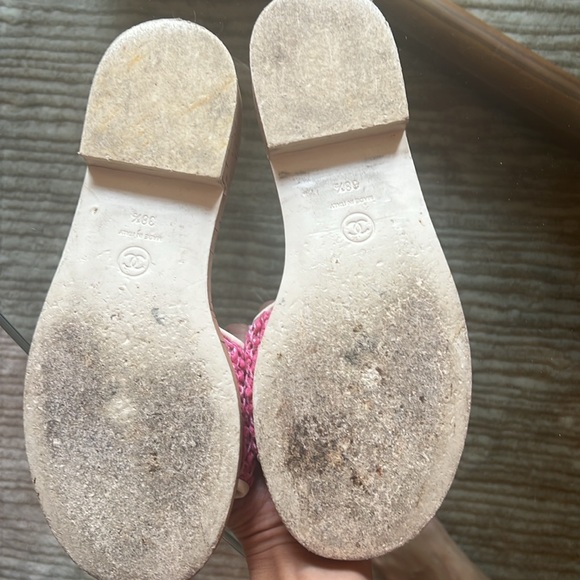 Chanel pink tweed logo slides 38.5 - Picture 2 of 3